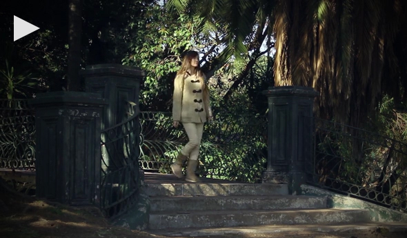 Caissa, Daniela Lopez