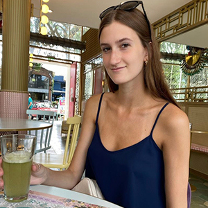 Tomando un vinito, ah no, limonada Foto de Camila