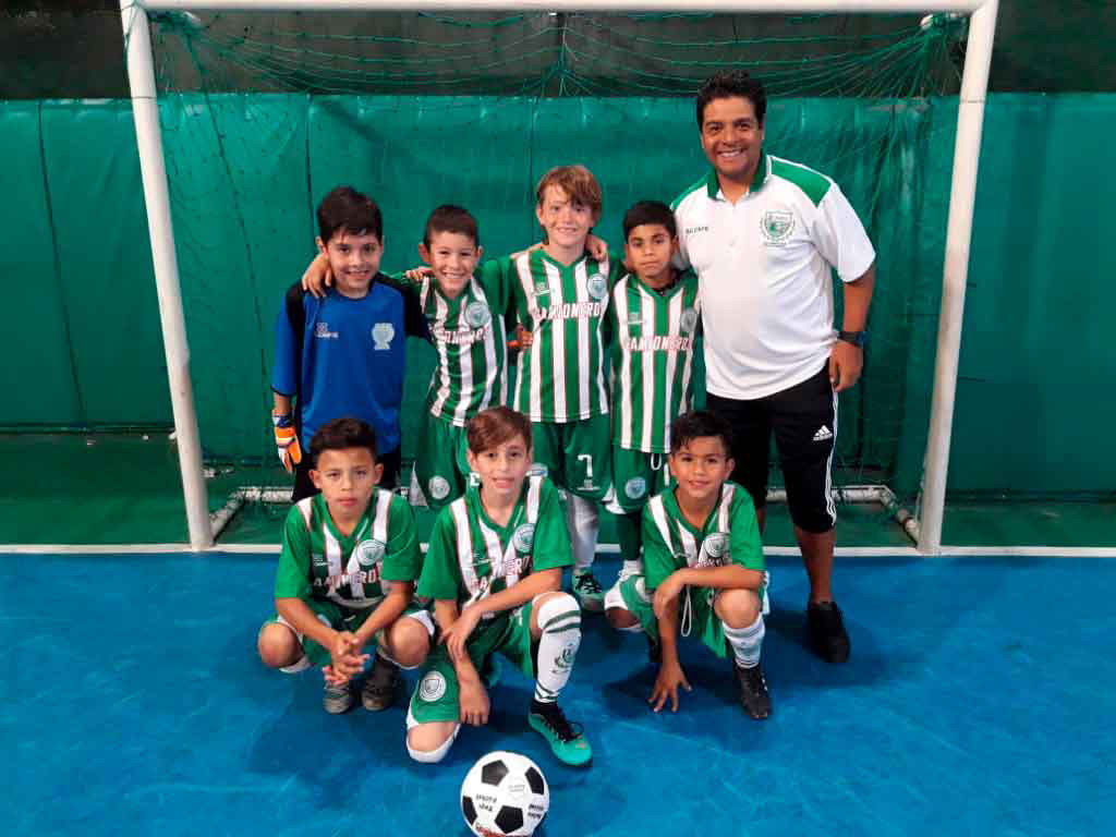 equipo baby fútbol 2006
